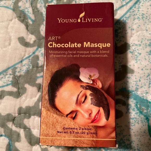 Mask - Picture 1 of 2